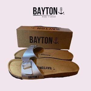 NIB Bayton Women's "Zephyr" Silver Slide Sandals 42